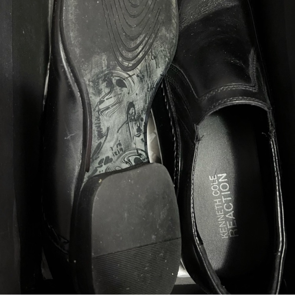 Kenneth Cole Men’s SHOES Worn Once